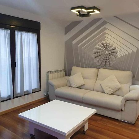 萨拉戈萨Centro Aparcamiento Gratuito Al Lado Del Pilar公寓 外观 照片